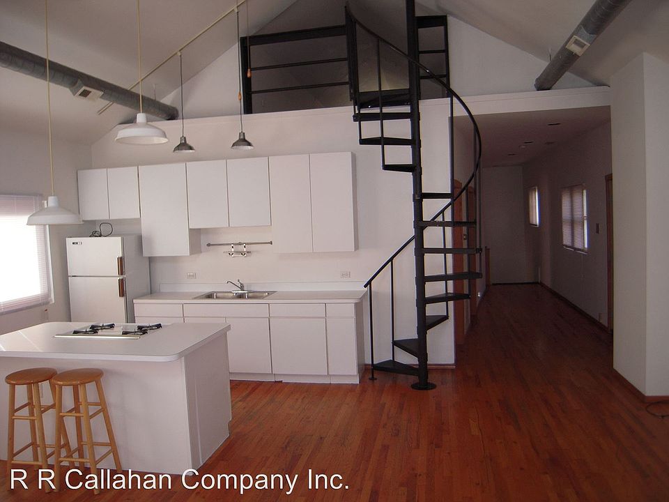 1st image of 706 W 17th St Frnt 2