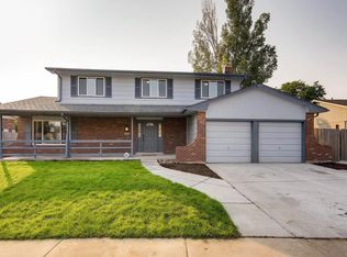 8388 Quay Dr, Arvada, CO 80003