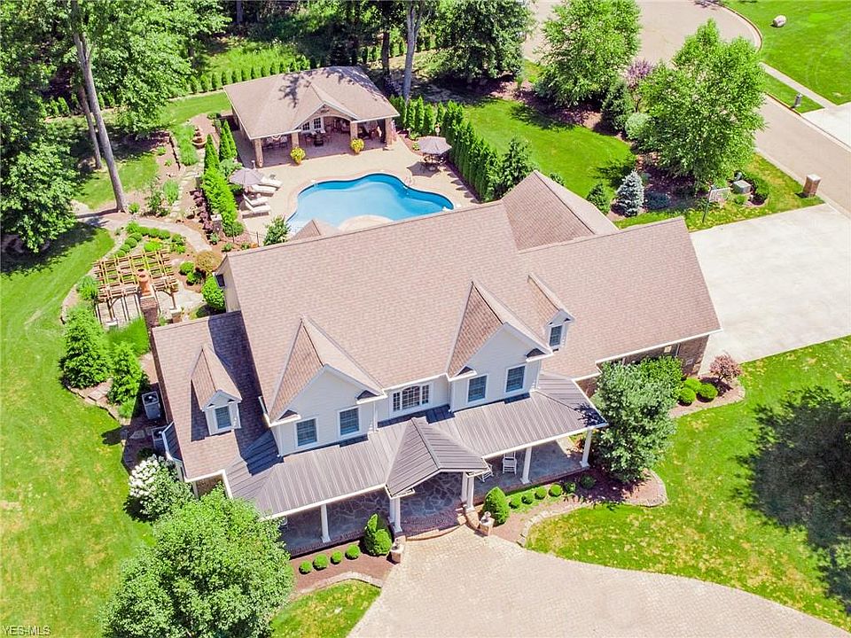 1st image of 600 Terra Verde Ave