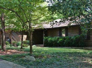 15512 York Rd, Charlotte, NC 28278