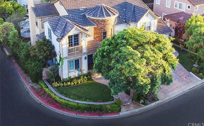 LARGEST PLAN2 3809 sq ft