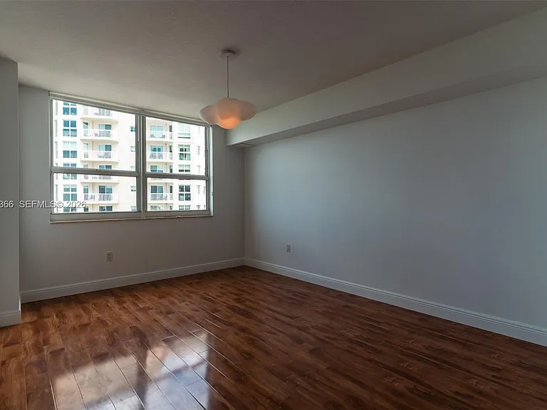 19501 W Country Club Dr #1603 — Photo 13