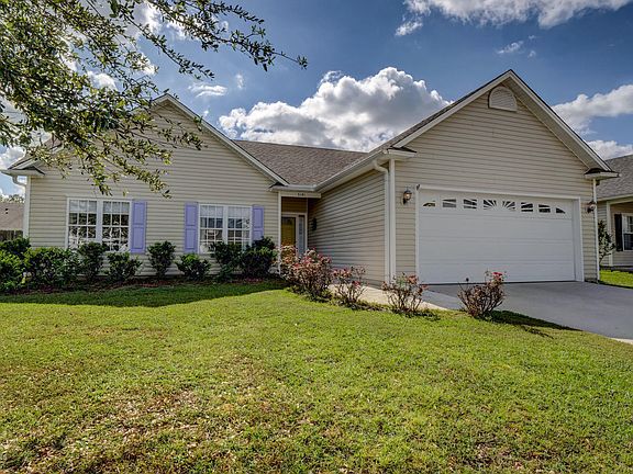 4th image of 3121 Thistlewood Drive NE