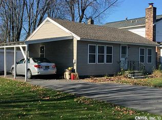 6401 Wembridge Dr, East Syracuse, NY 13057