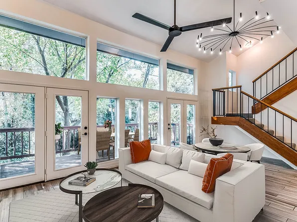 9233 Church Rd APT 103, Dallas, TX 75231