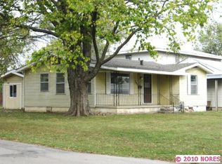 701 E 4th St, Dewey, OK 74029