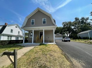 43 Highland Ave FLOOR 2, Westerly, RI 02891