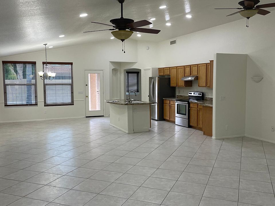 1st image of 21253 N 79th Dr