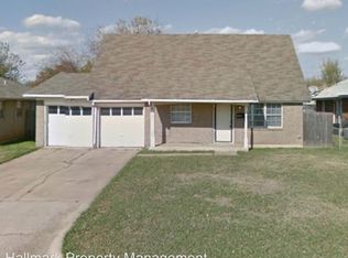 1005 NW 7th St, Moore, OK 73160