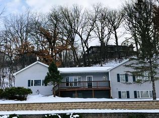 1500 Viola Rd NE, Rochester, MN 55906