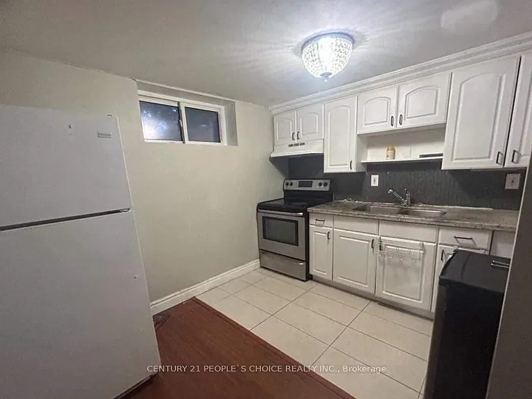 11 Abbeville Rd #BASEMENT — Photo 4