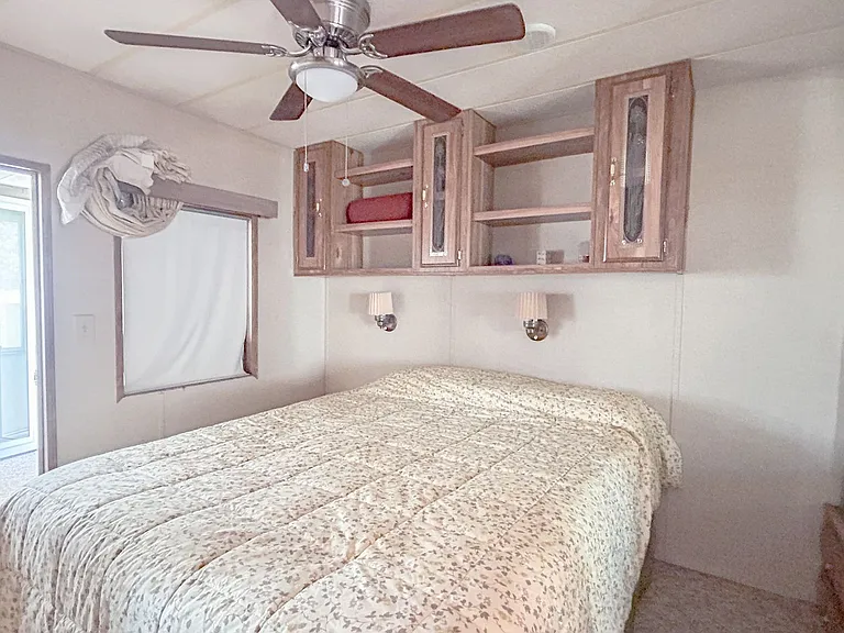 1389 Sierra Dr — Photo 9