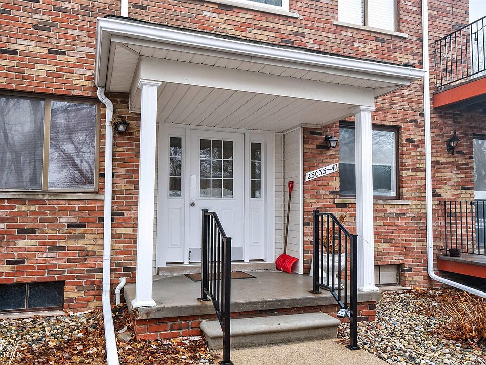 1st image of 23041 Liberty St #21