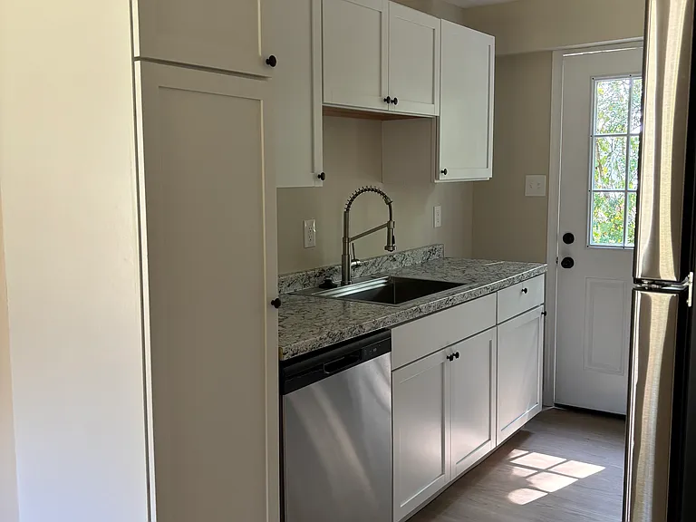 116 Viking Rd #120 — Photo 4