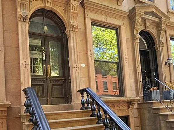 353A Clinton St #Townhouse, Brooklyn, NY 11231
