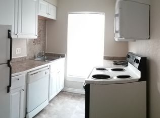 221 E E St APT 201, Yakima, WA 98901