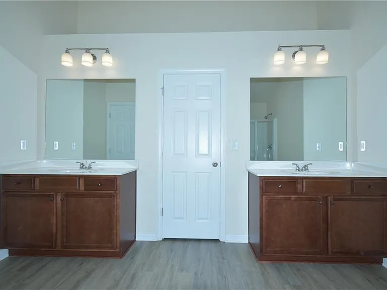 3094 Tofte Dr — Photo 22