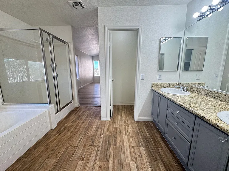 1078 Country Skies Ave — Photo 21