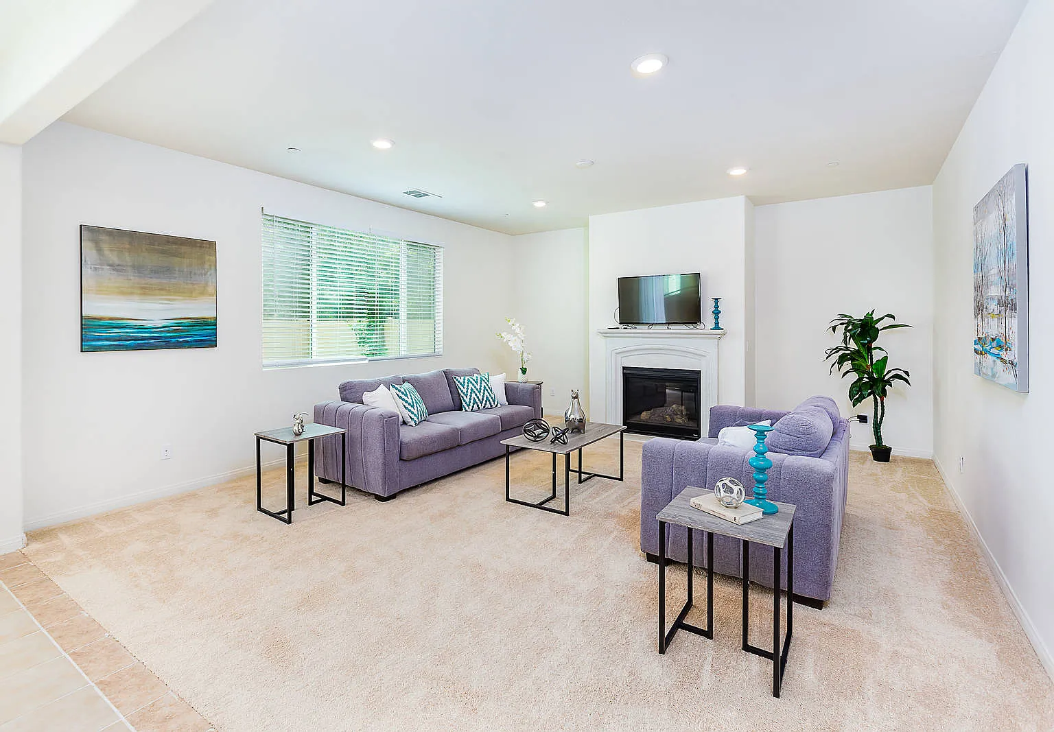 4 bed, 2400 sqft, $6,500 — Photo 2