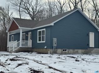 238 Simpson Lane, Montville, CT 06370