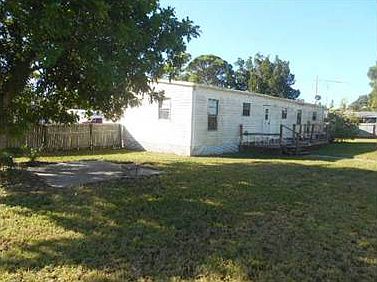 3rd image of 2022 Winchester Ave