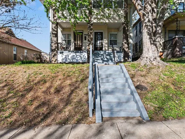916/918 S 25th Ave, Omaha, NE 68105