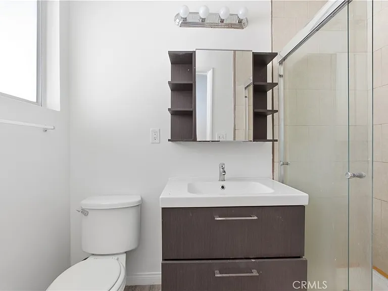 5168 Yarmouth Ave #26 — Photo 13