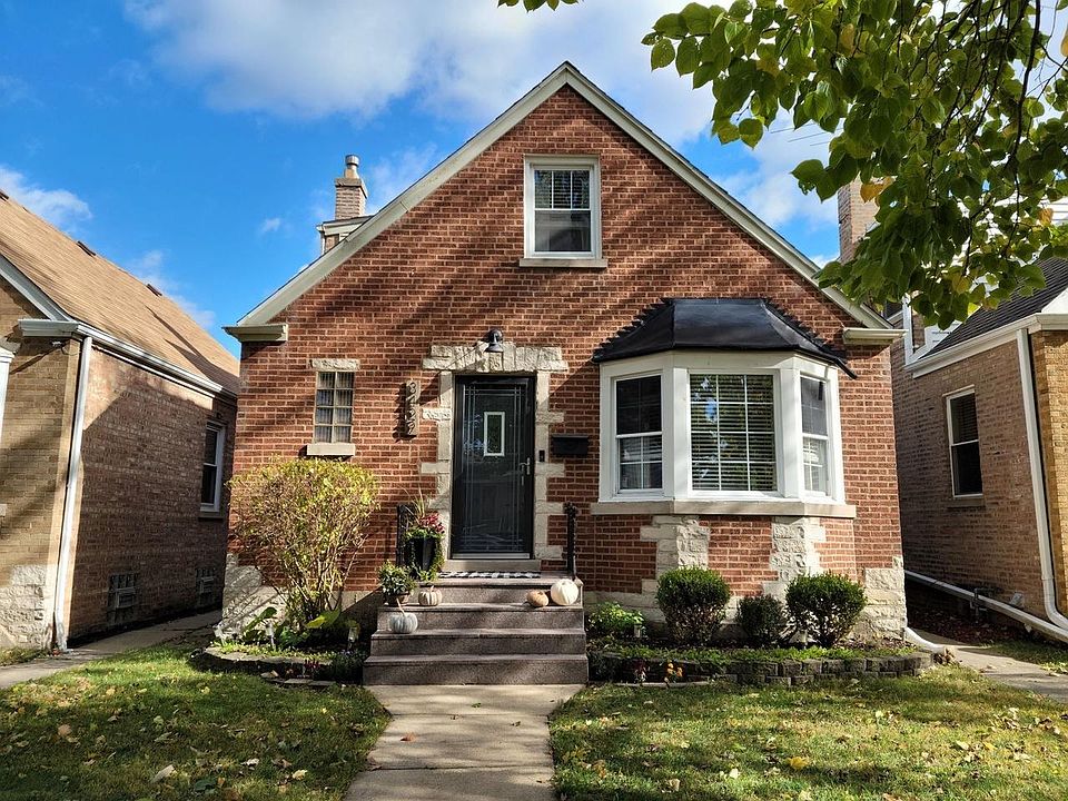 1st image of 3429 N Oriole Ave