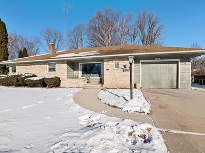 2112 Markham STREET, Manitowoc, WI, 54220