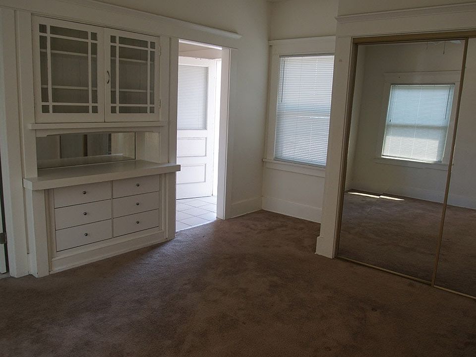 1st image of 527 Atlantic Ave APT 9