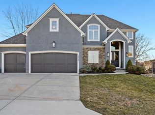 16868 Bluejacket St, Overland Park, KS 66221