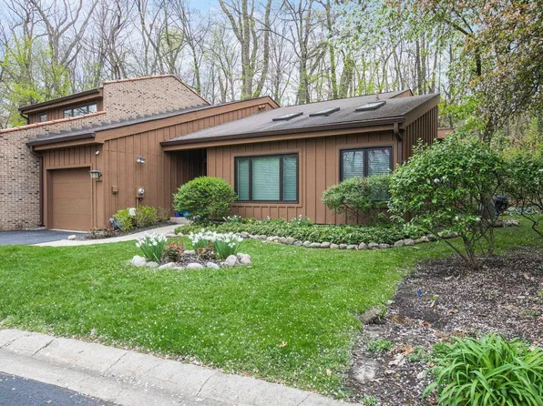 1724 W North Shore Dr, South Bend, IN 46617