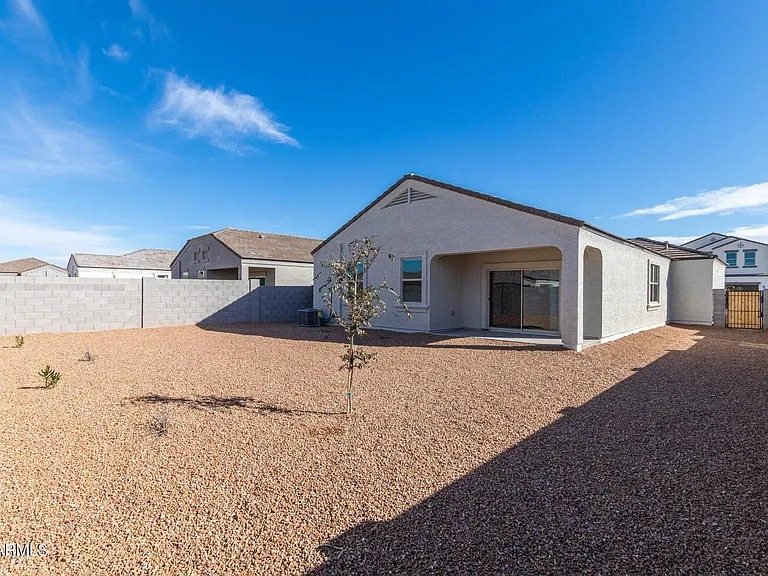 3108 N 309th Dr — Photo 20