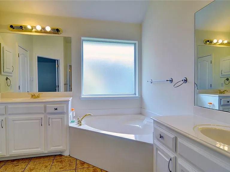 9091 River Trails Blvd — Photo 22