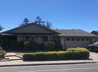 1052 S McDowell Blvd, Petaluma, CA