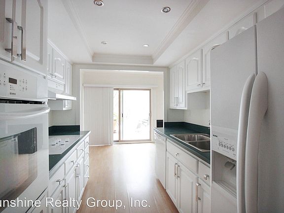 4th image of 11656 Montana Ave APT 111