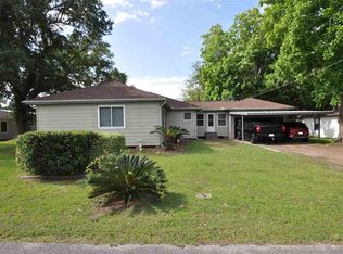 550 Rachal Ave, Bridge City, TX 77611