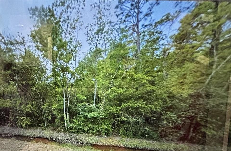 2nd image of 0 Oak Ln