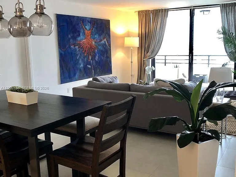 2333 Brickell Ave #Penthouse 207 — Photo 7