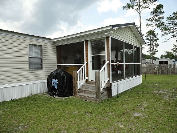Back Porch and Grill Area