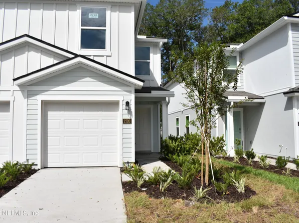 2720 IRON ROCK Court, Jacksonville, FL 32254