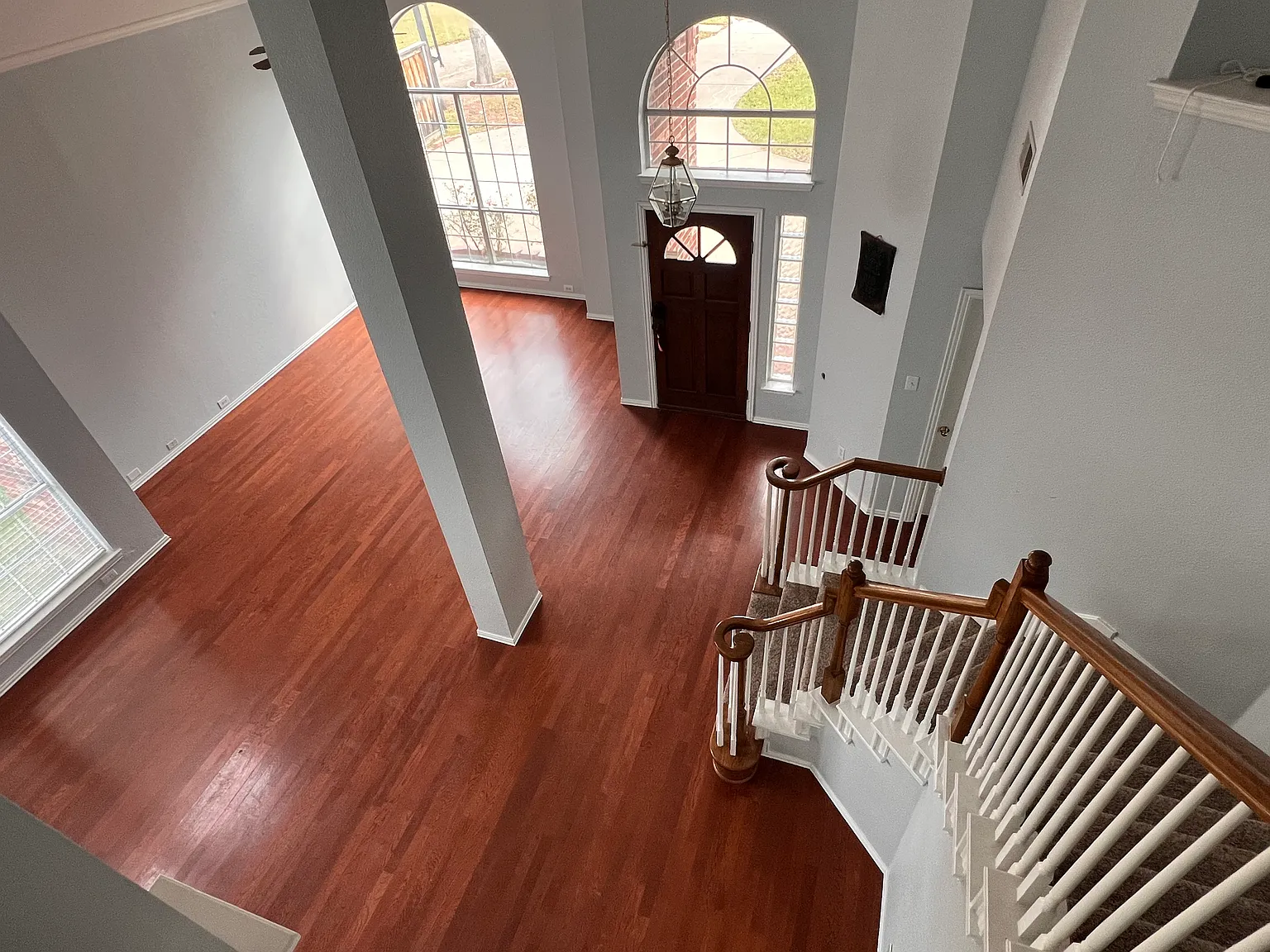 4 bed, 2769 sqft, $2,800 — Photo 2