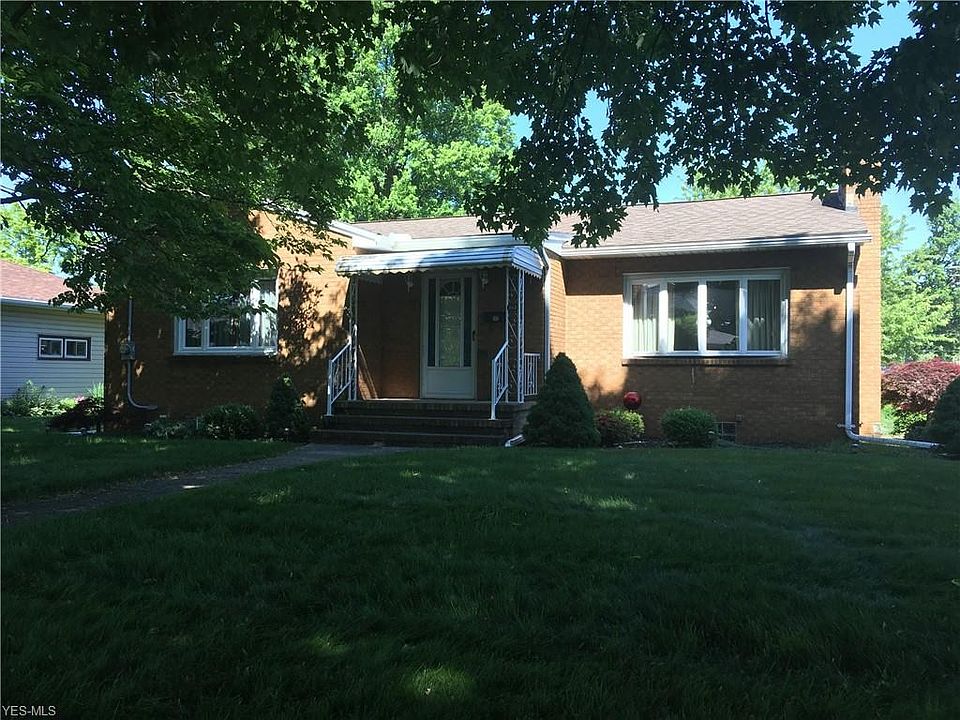 1st image of 852 Buffalo St