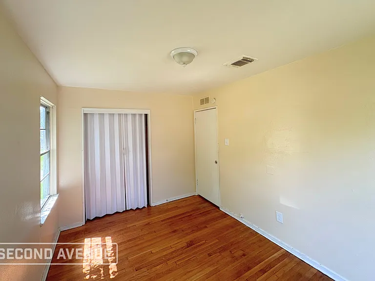 5415 Heron Dr — Photo 5