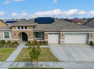 12418 Heritage Dr, Bakersfield, CA 93311