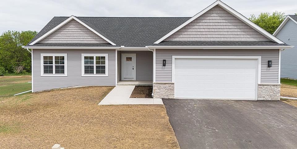 1st image of 2544 Elmwood Ave
