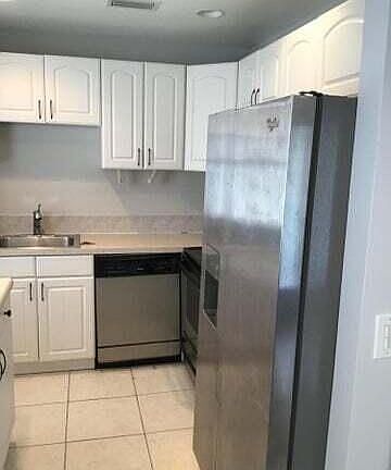 2nd image of 272 Tuscany Ln #272
