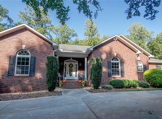 348 W Glen Eagles Rd, Statesville, NC 28625