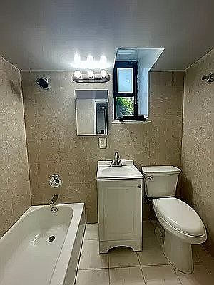 4th image of 83-35 139th St #13