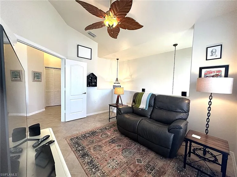 1965 Crestview Way #156 — Photo 10